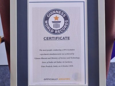 G D Goenka Public School Lucknow Guinness World Record on Banana DNA Isolation